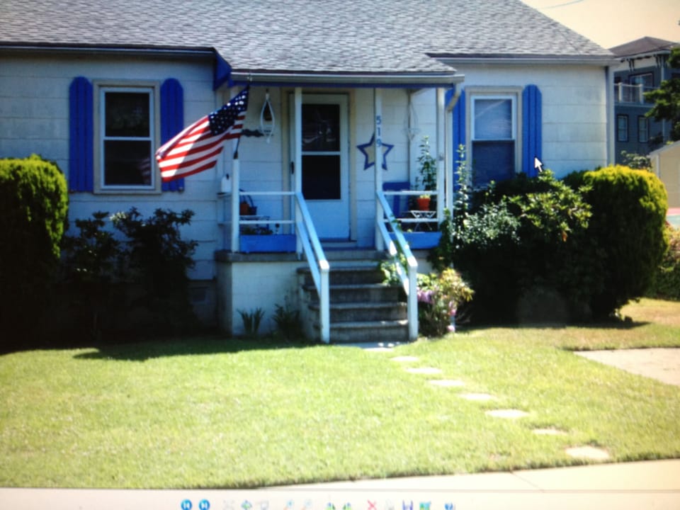 519 Bank St. Cape May
2 car private parking
