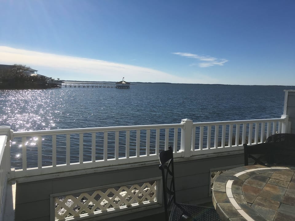 Spacious main deck view