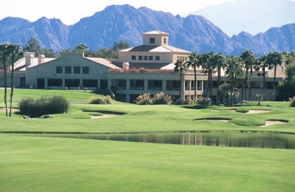 DESERT FALLS COUNTRY CLUB CLUBHOUSE 