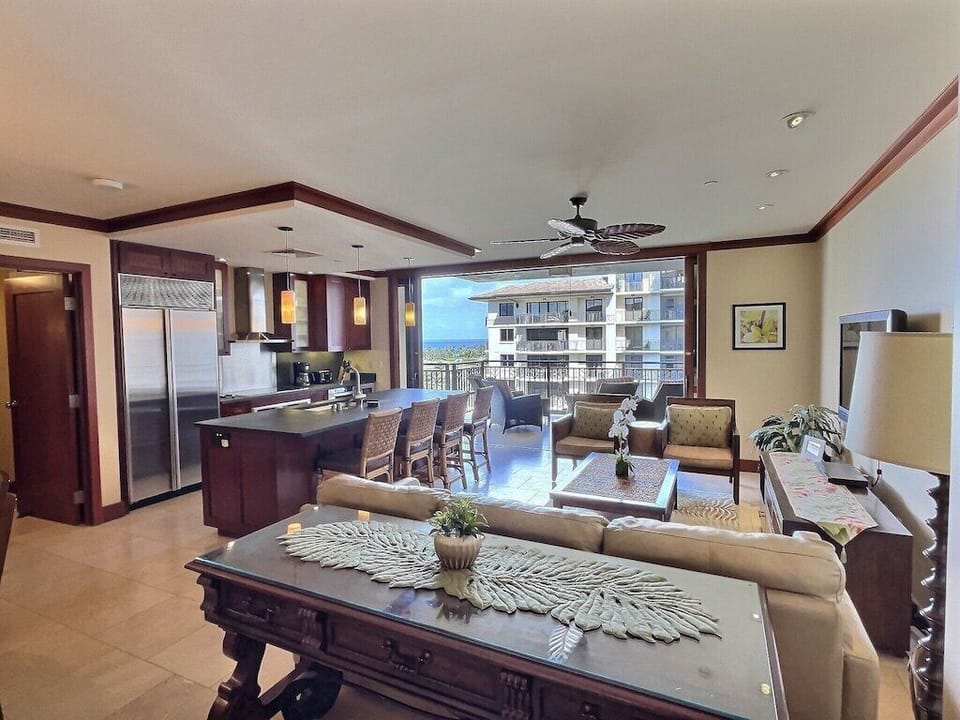 Sliding lanai doors recess into the walls for open and spacious living