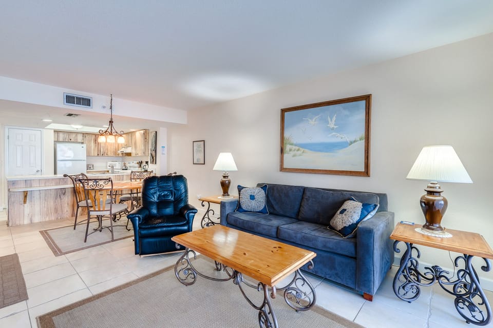Living & Dining area