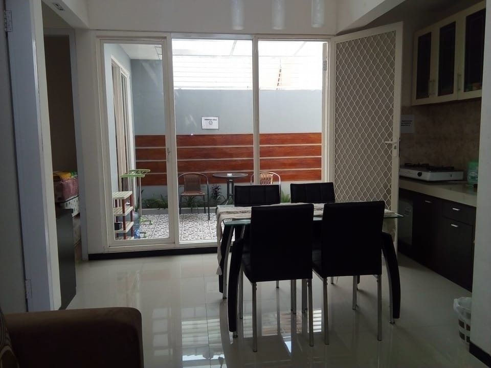 Villa Asri Batu Malang