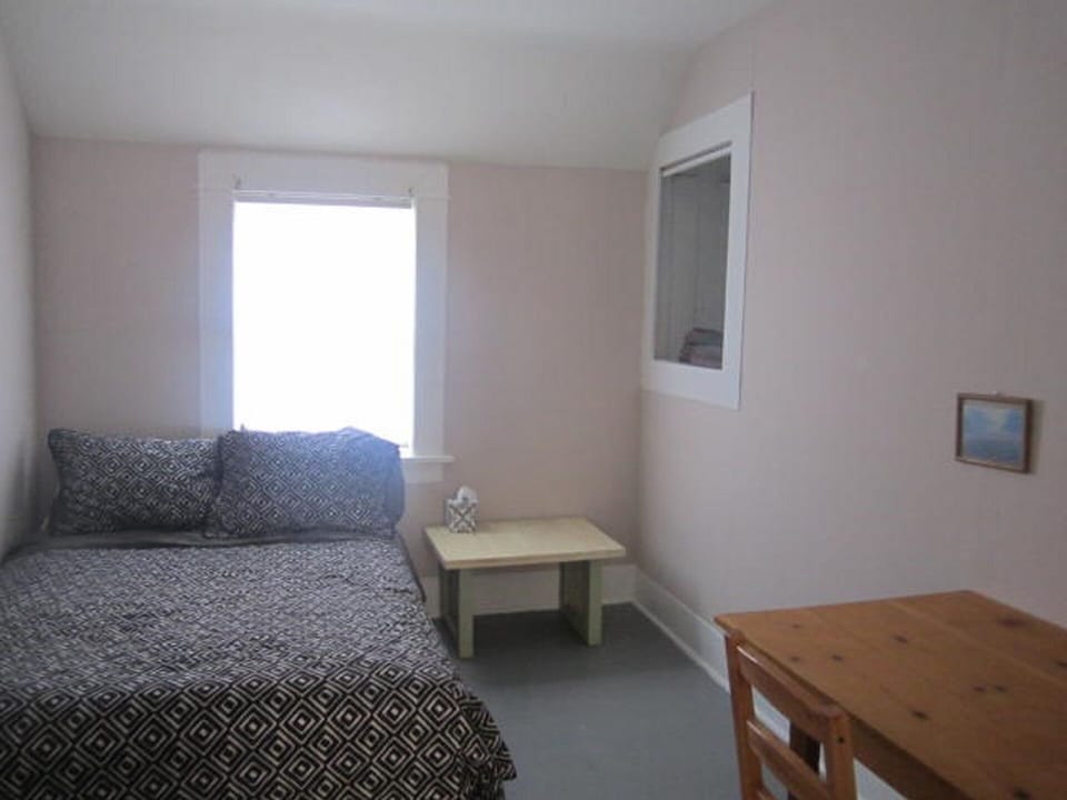 Bedroom Two: Double Bed & Desk Study Area
