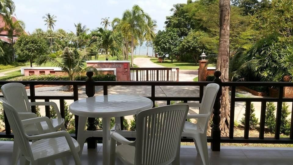 Lavender 4 bedroom ocean view villa 
