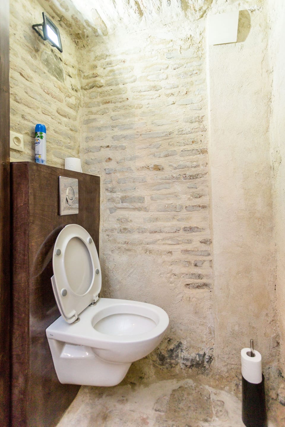 Castle in Old Town, Levant Room