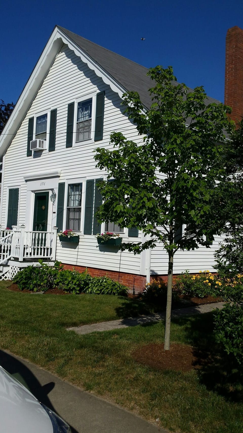 Welcome 73 N.Summer St.