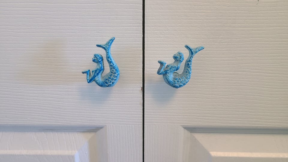 Fun Door Pulls to 3rd Bedroom