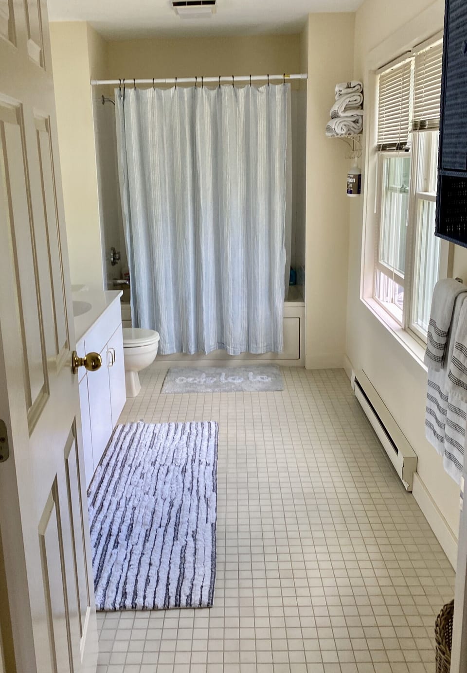 Master bedroom bathroom