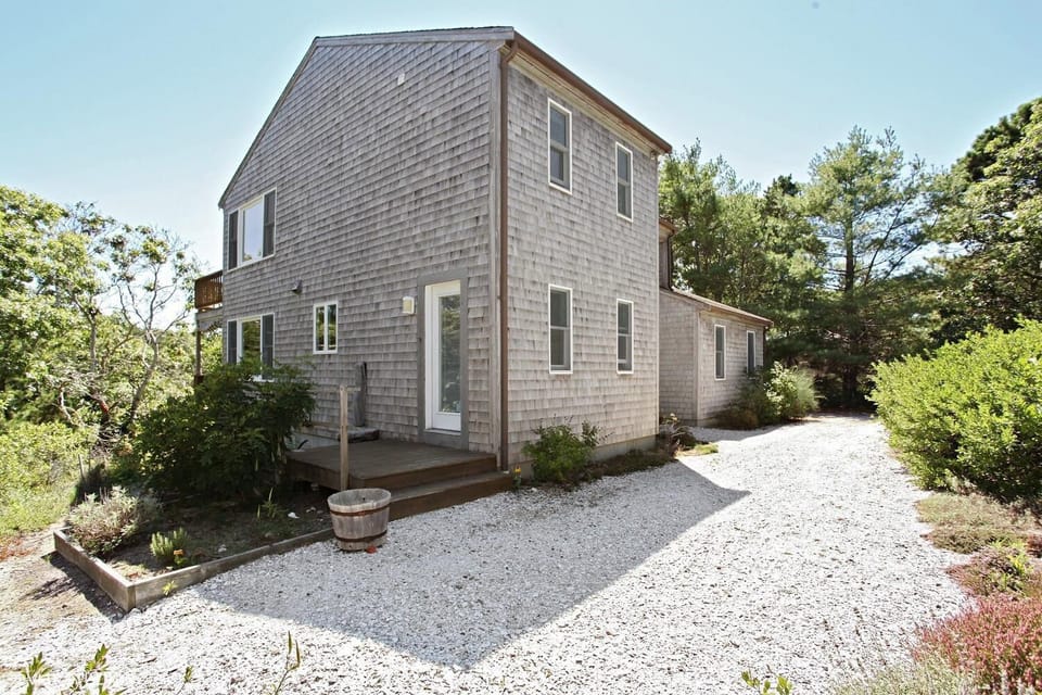 Lovely three bedroom home with marsh views