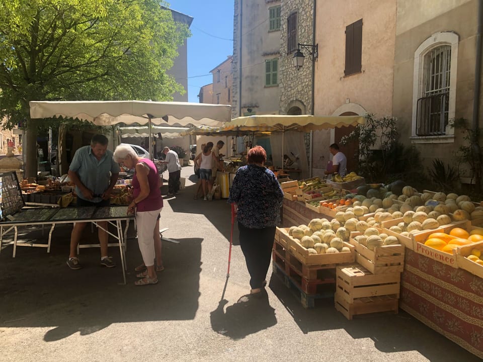 Saturday market, Claviers 