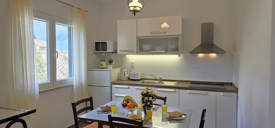 Kitchen and dining area