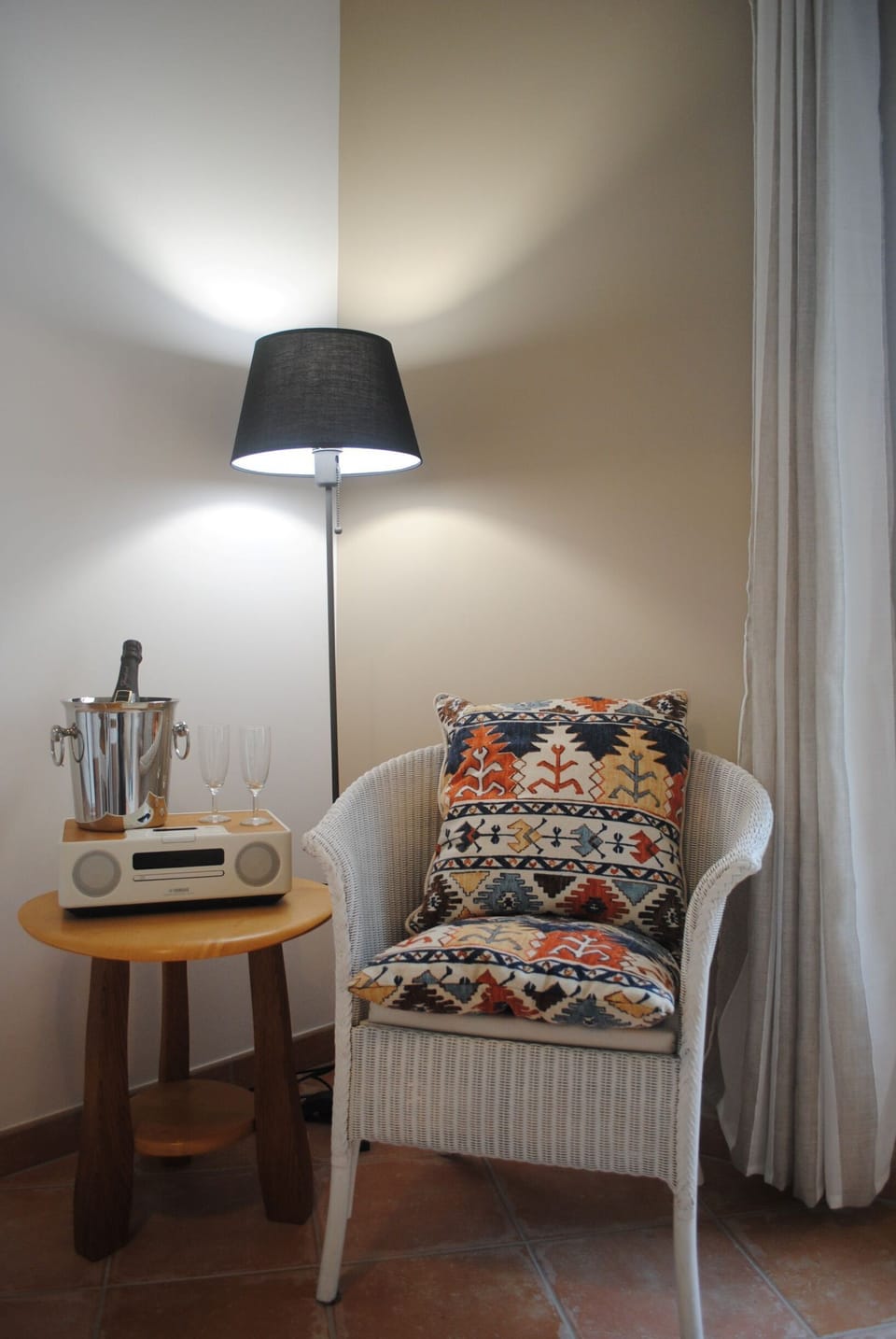 Music-listening chair