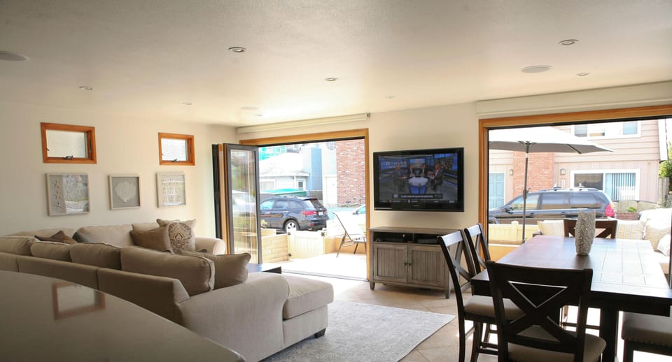 Open the doors and let the California sun in!
