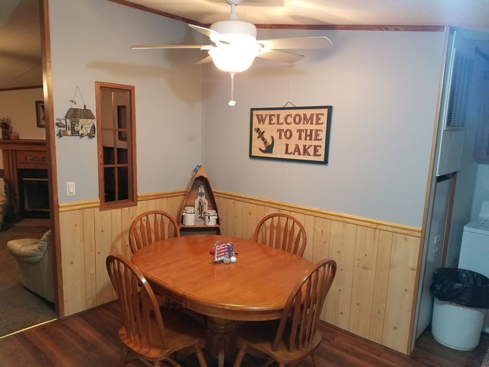 Kitchen - Dining table