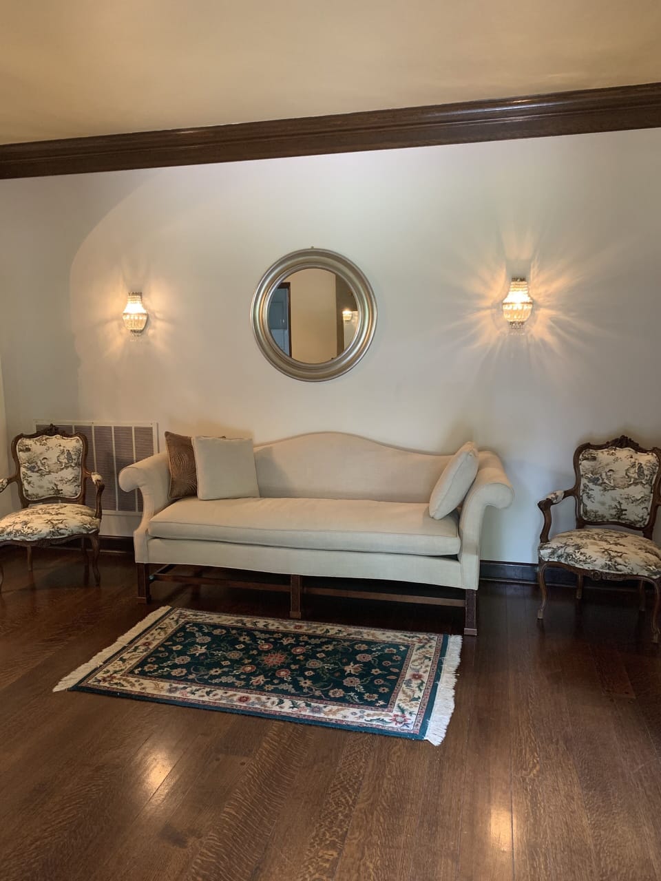 Front door entranceway