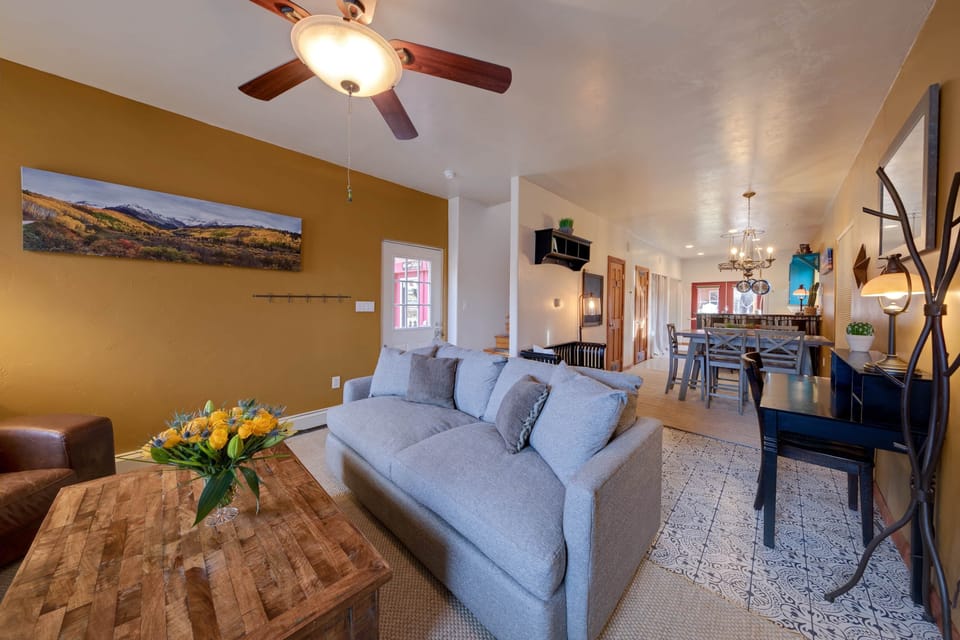 Cali Cochitta Overnight Rental (19)