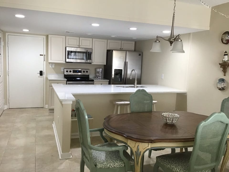Kitchen-all new!