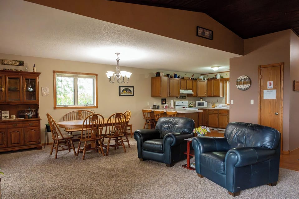 Main Living Room/Dining Room