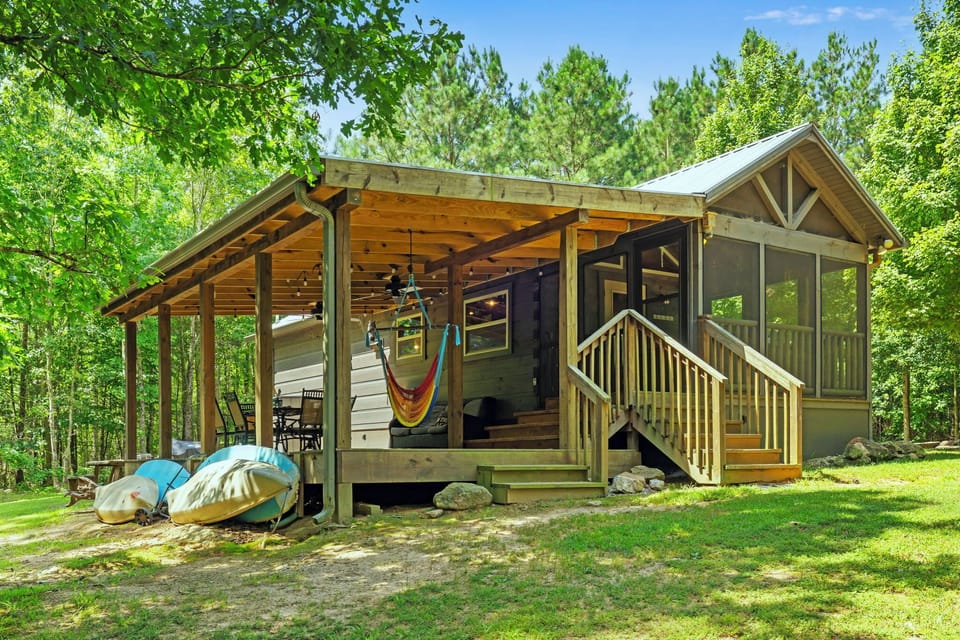 Tiny House on Lake Russell