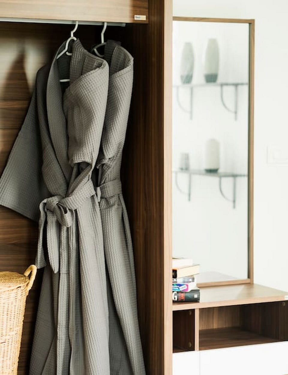 BEDROOM AMENITY