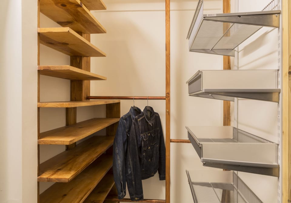 Walk in closet.