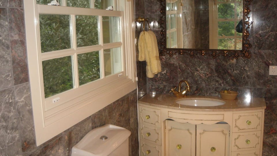 ground floor bathroom
