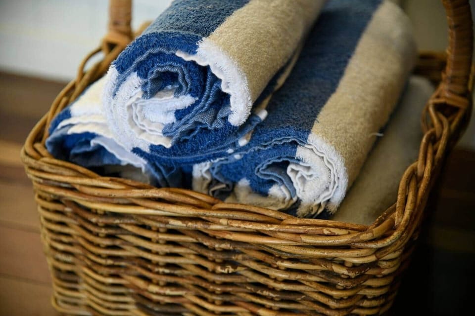 Seasons - South Mission Beach - Pool Towels