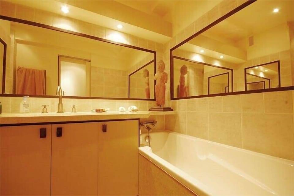 bathroom completely in marble