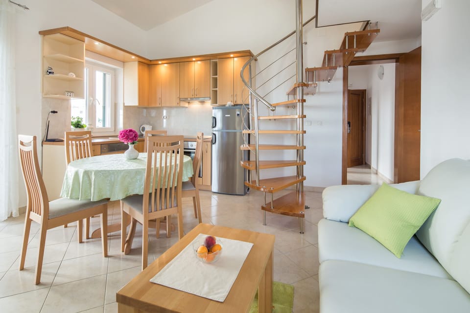 apartment on the top floor has 2 levels
