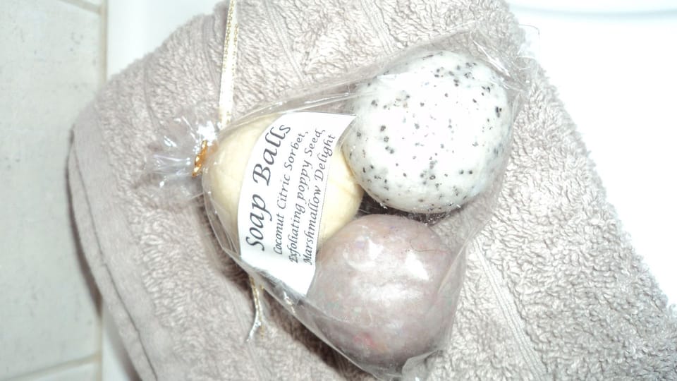Bathroom amenities
