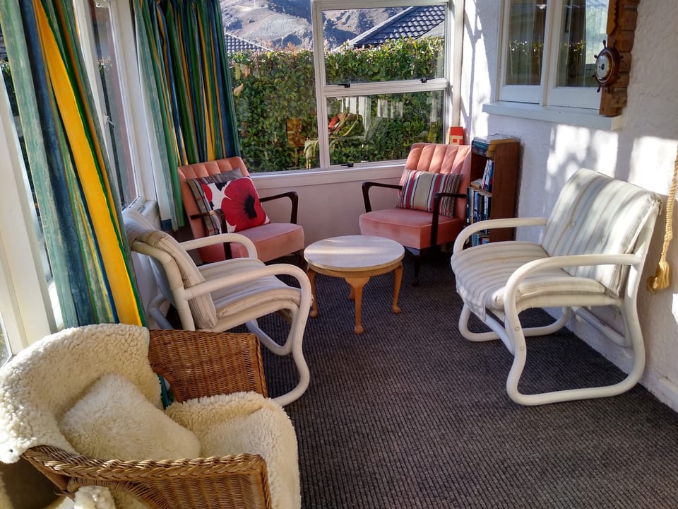 Front sun porch