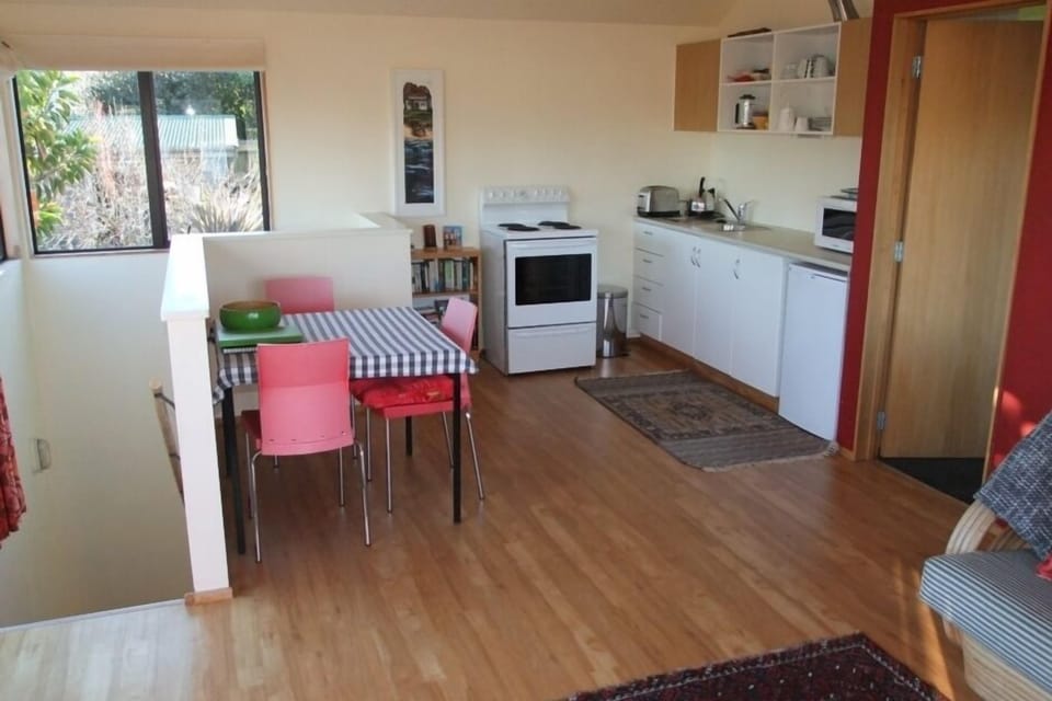 Studio Kitchen