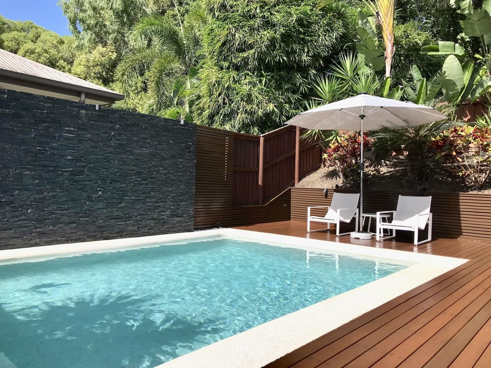 Amazing Pool