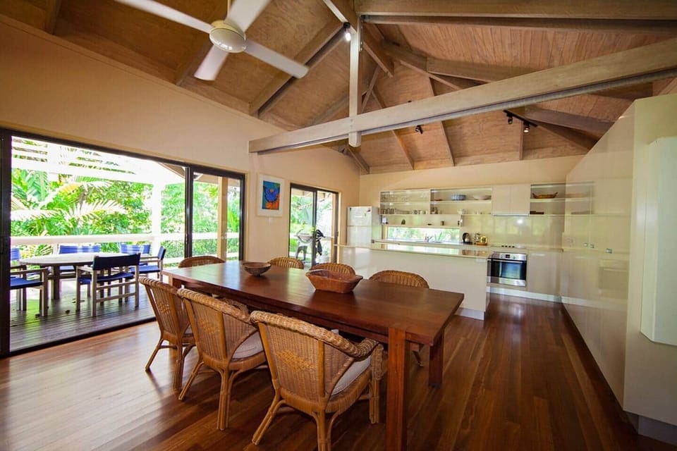 Breeya - Inside Dining Area