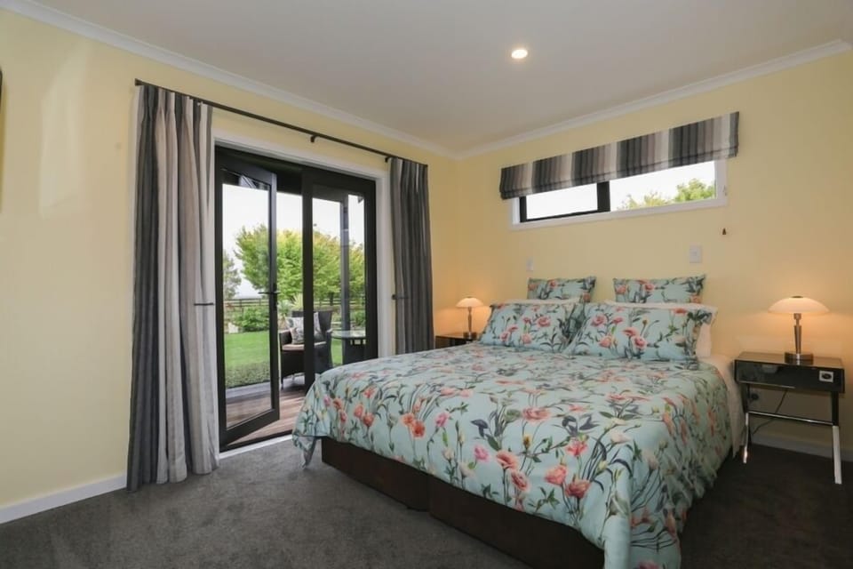 Chardonnay Bedroom 2