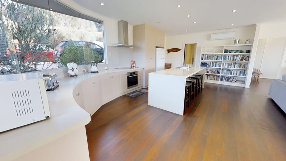 Spacious kitchen is perfect for preparing holiday feasts.