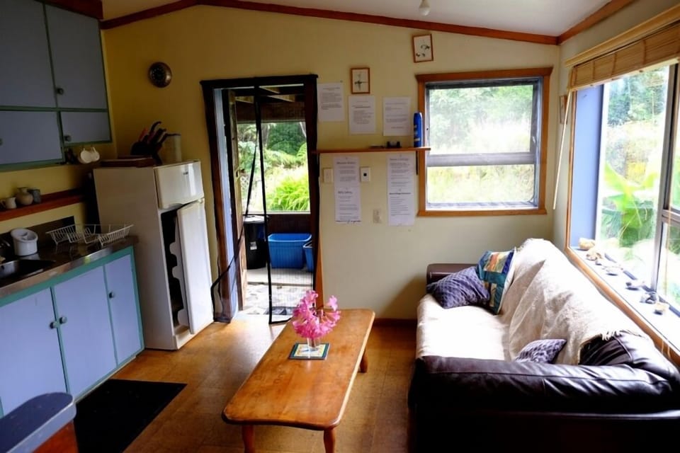 Rose Cottage living roomandamp; kitchen