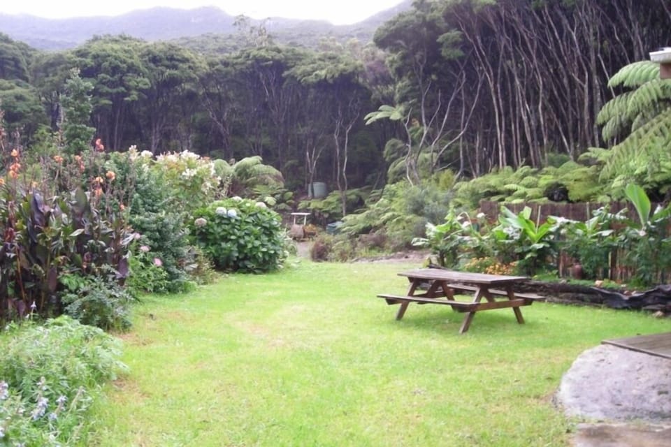 Rose Cottage Lawn