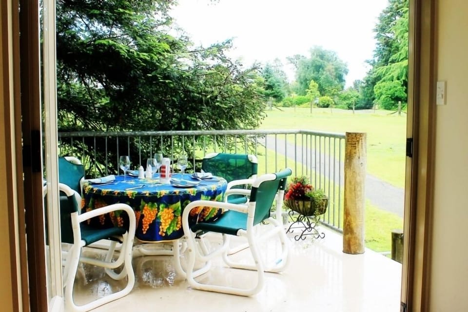 Sunny Deck with a view over the Paddocks
