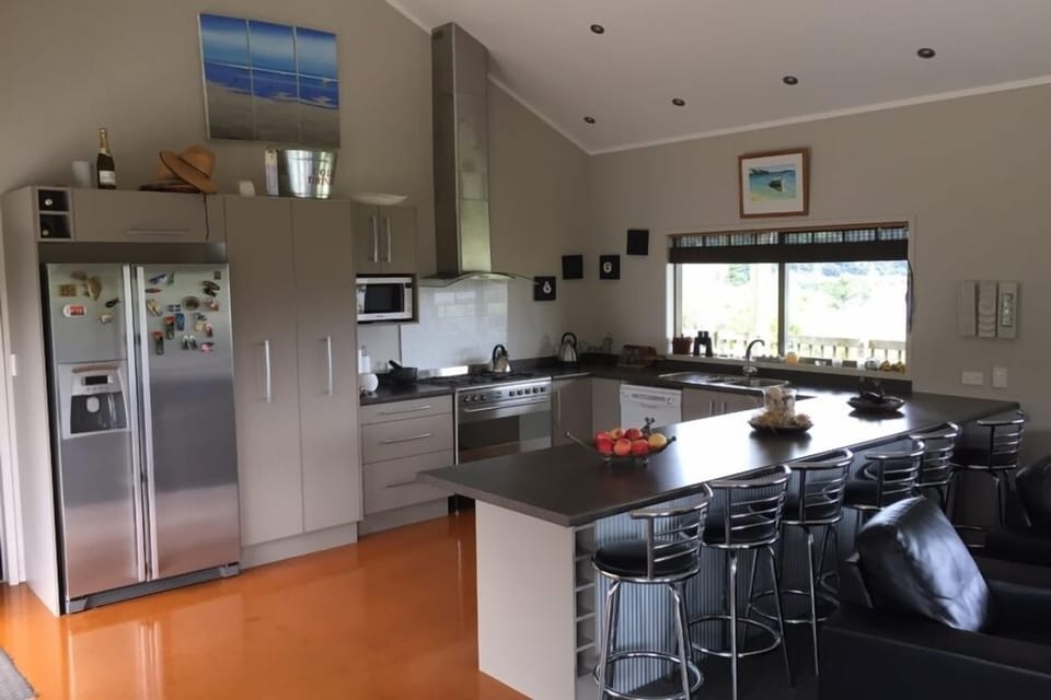 Kitchen and; Breakfast Bar