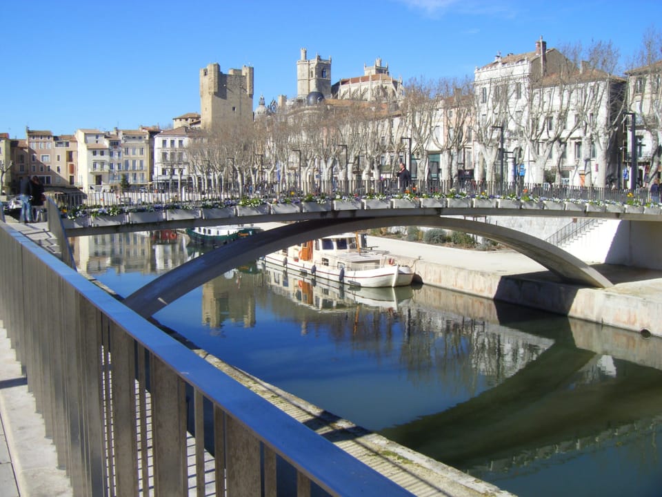Narbonne just 25 km away