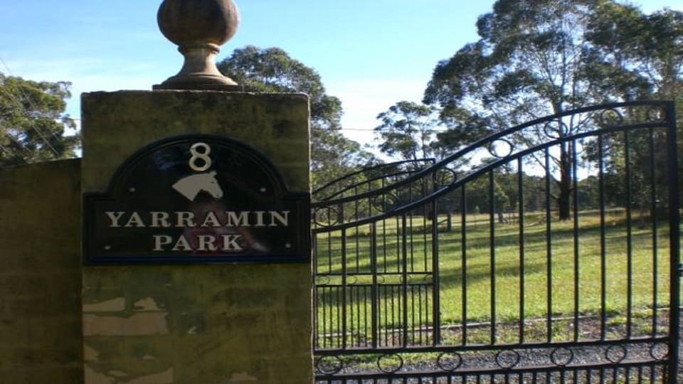 Yarramin Park entrance