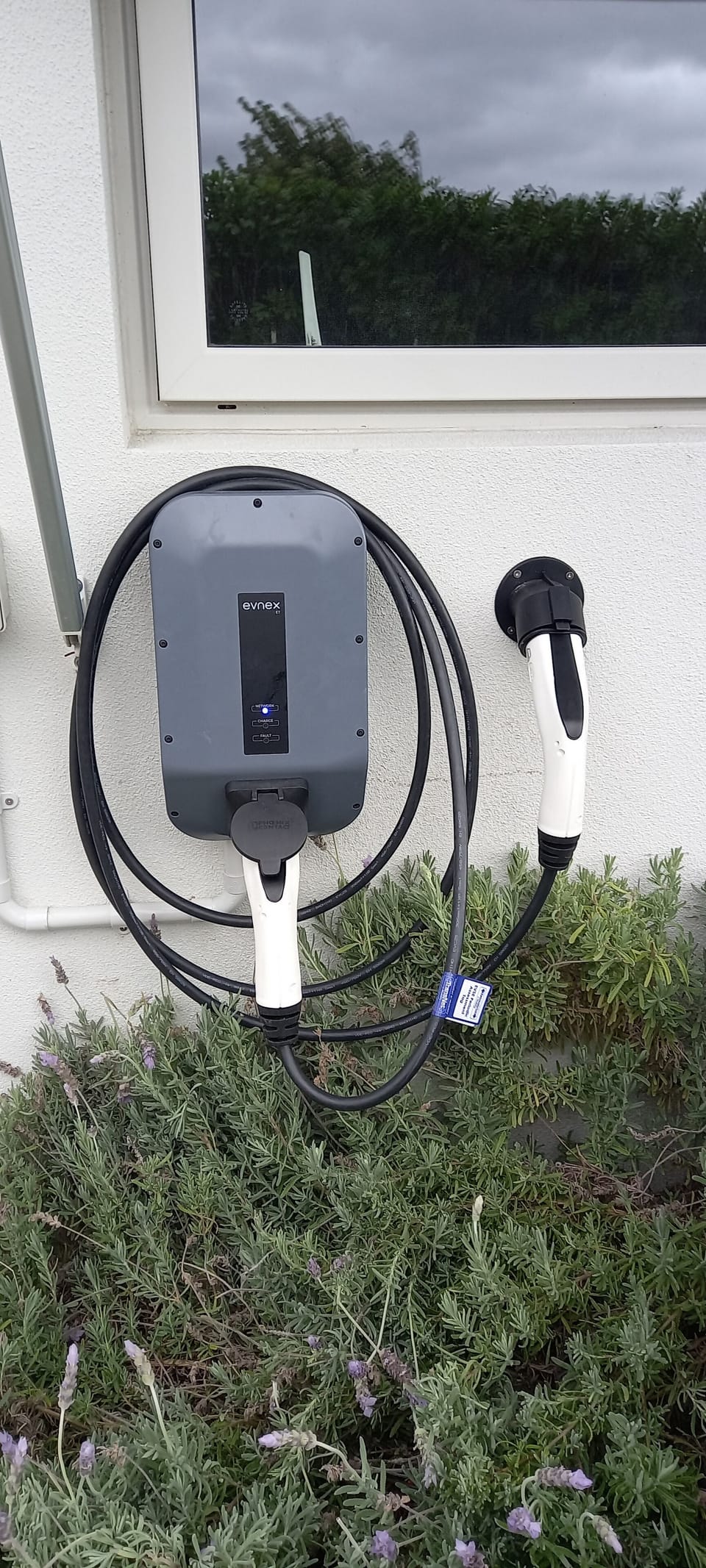 Free Electric Vehicle Charging
