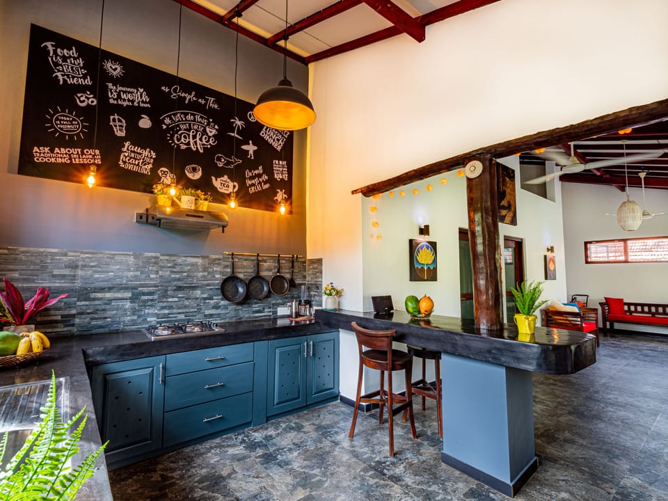 Kitchen + Breakfast Bar / Workstation