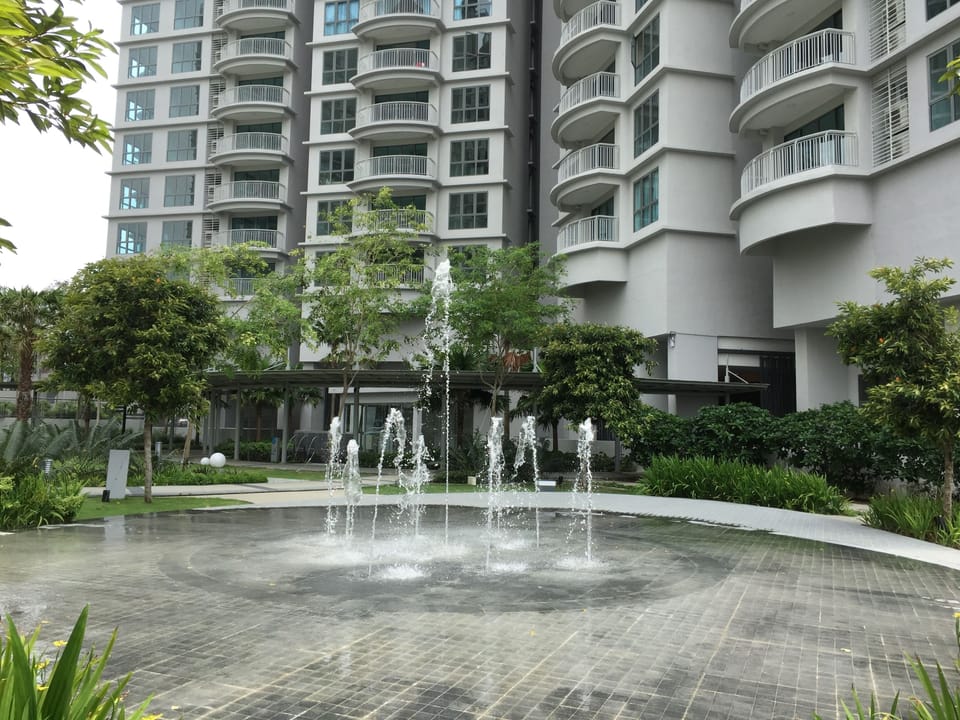 Waterfront Living near Hello Kitty