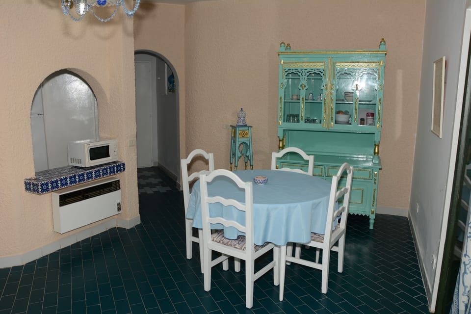 Living room Dining Area & Kitchen