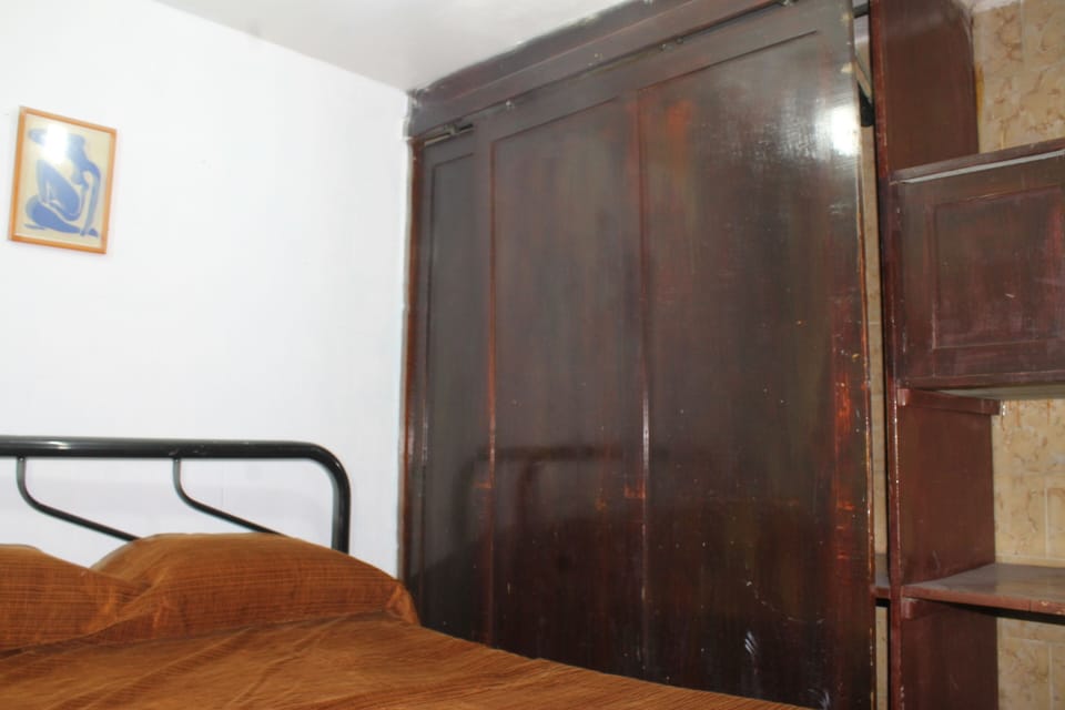 XL Double Bed and large closet