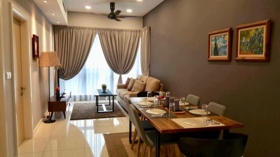 spacious living area
