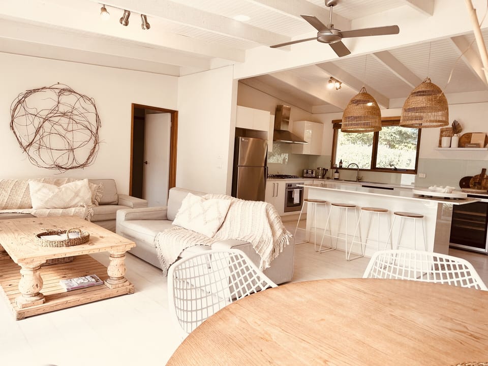 Dining & open plan living