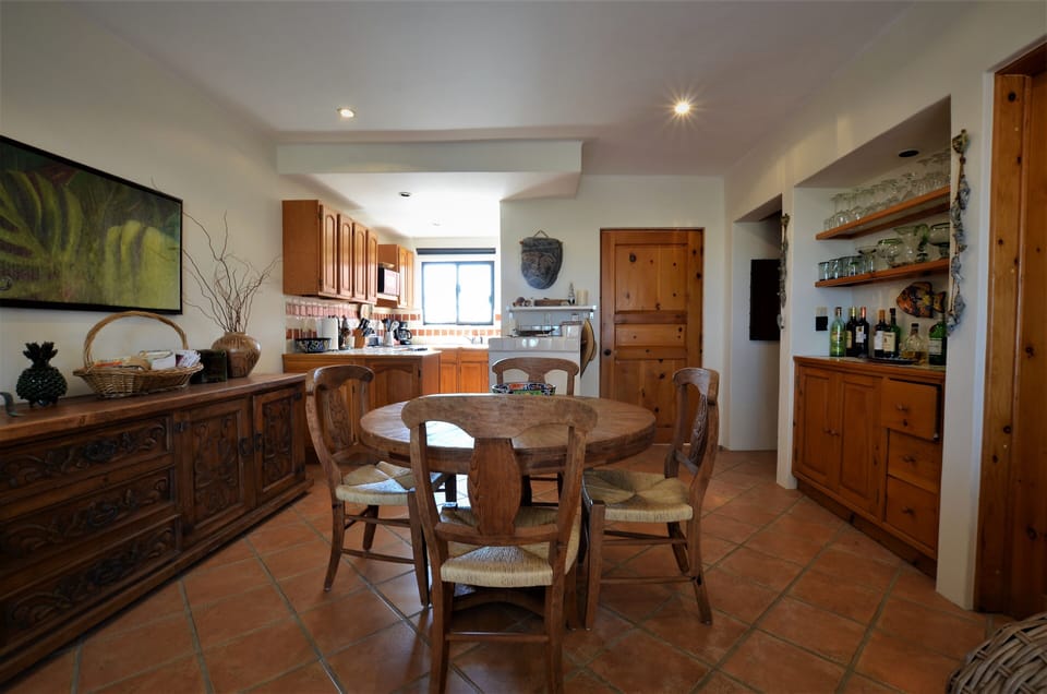 dinning table 
